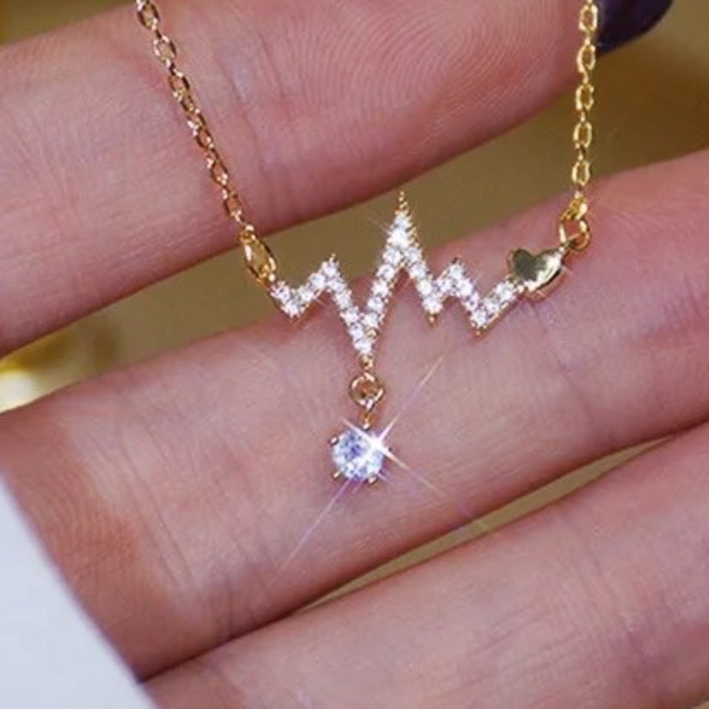 🆕 NEW 14K Gold Plated Diamond Heartbeat Necklace